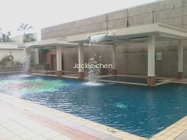 SUN PLAZA photo 6
