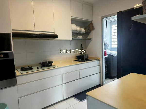 162A RIVERVALE CRESCENT photo 6