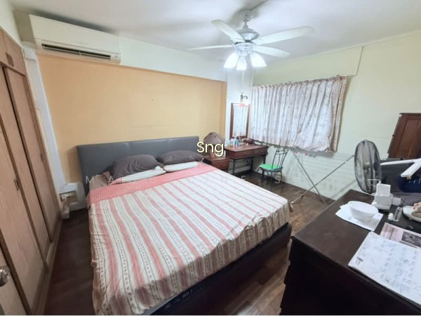 12 HOLLAND AVENUE photo 6
