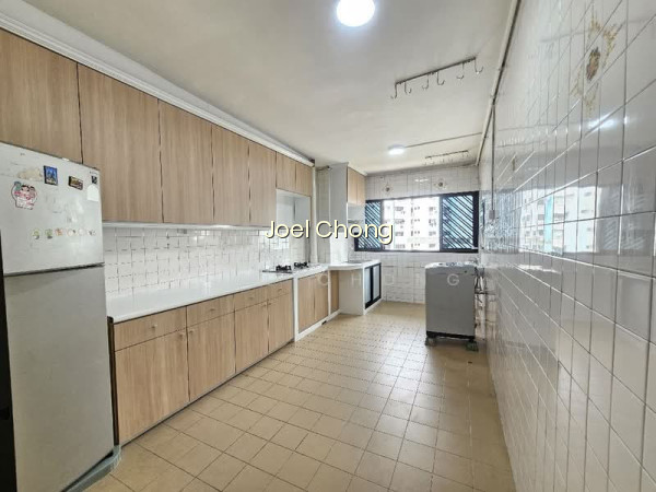 303 JURONG EAST STREET 32 photo 3
