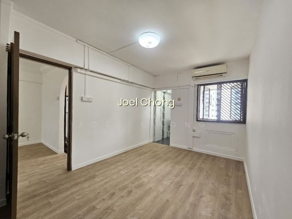 303 JURONG EAST STREET 32 photo 5