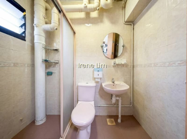 422 CANBERRA ROAD photo 5