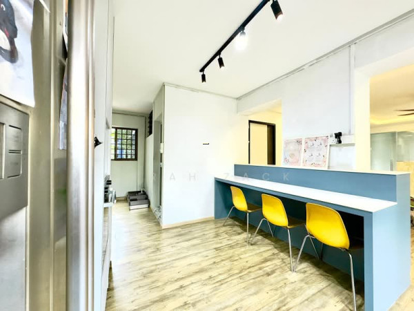 730 TAMPINES STREET 71 photo 5
