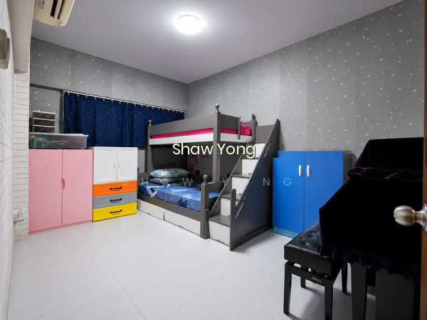 517 JURONG WEST STREET 52 photo 3