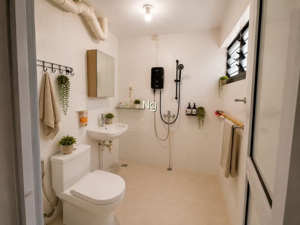 1300SQFT SPACIOUS 5R FLAT IN HOUGANG! photo 6