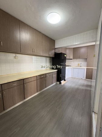 NEPTUNE COURT photo 6