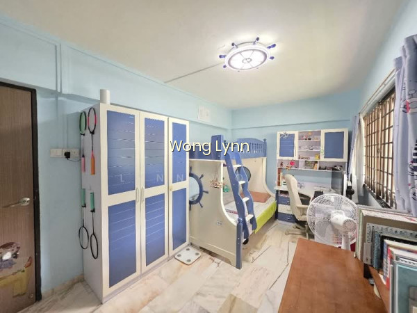 317 JURONG EAST STREET 31 photo 3