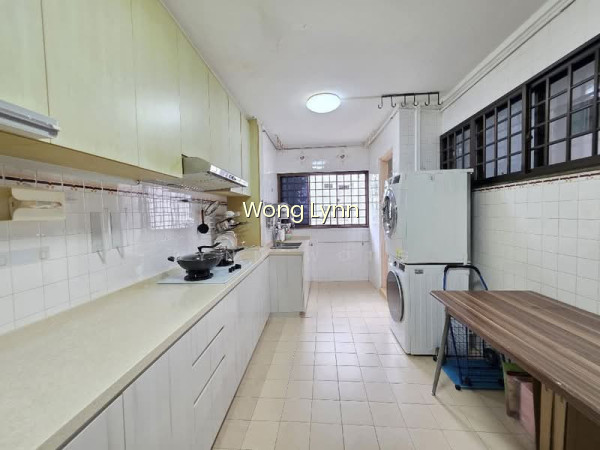 317 JURONG EAST STREET 31 photo 5