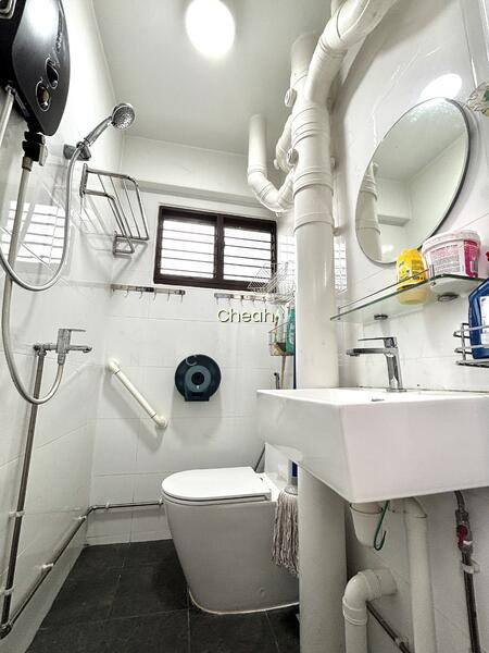 389 YISHUN AVENUE 6 image 1 of 6