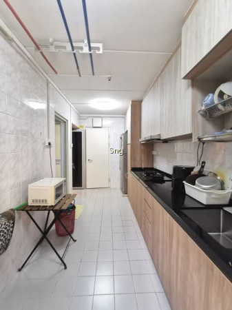 181 STIRLING ROAD photo 5