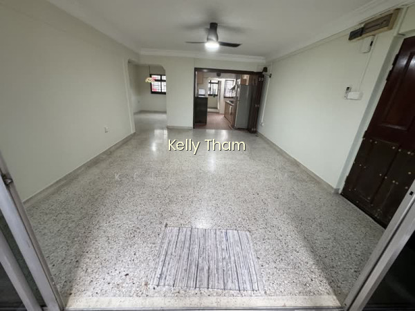 305 Ang Mo Kio Avenue 1 image 1 of 10