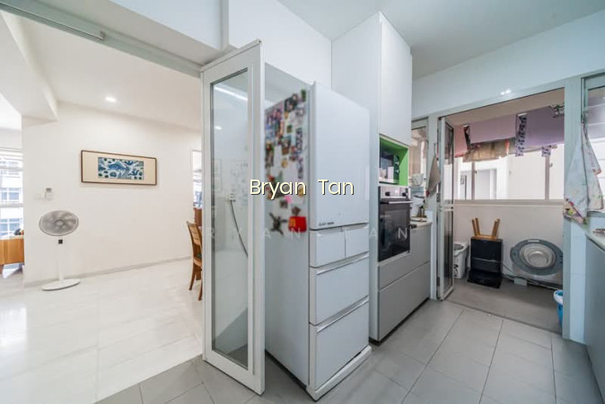 322B SUMANG WALK photo 6
