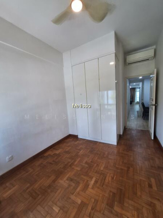 HILLVIEW PARK photo 6