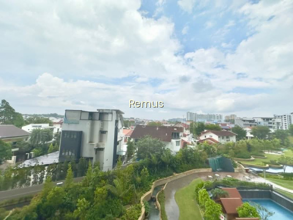 AMO RESIDENCE