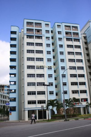 665 WOODLANDS RING ROAD photo 6