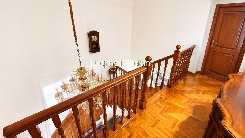 717 BEDOK RESERVOIR ROAD photo 3