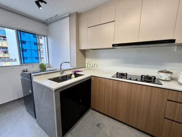 228 SERANGOON AVENUE 4 photo 6