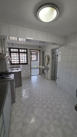 206 TOA PAYOH NORTH photo 2