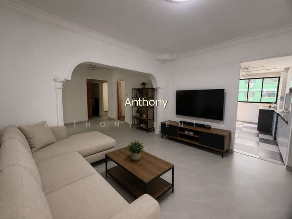 823 JURONG WEST STREET 81 photo 4