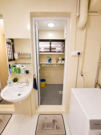 38 LORONG 5 TOA PAYOH photo 2