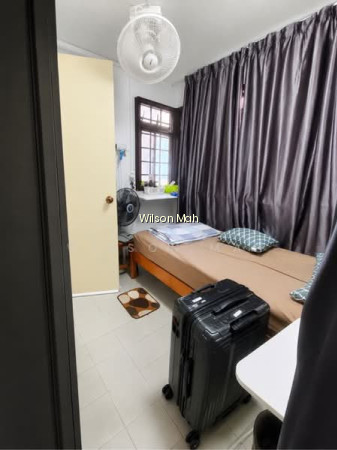 38 LORONG 5 TOA PAYOH photo 3