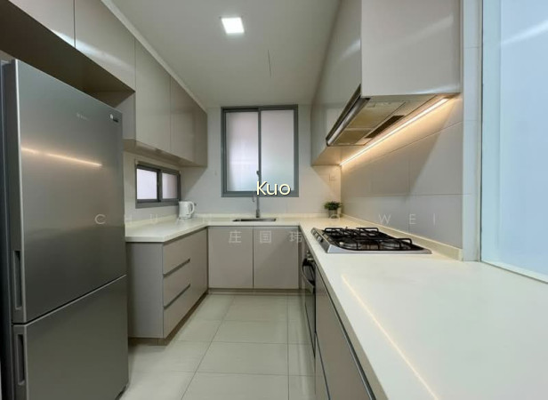PRIVE photo 6