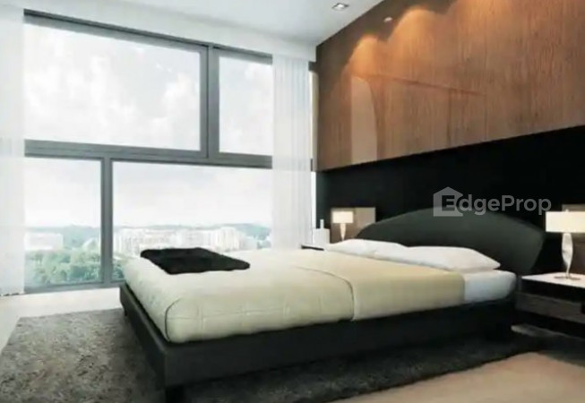 THE LAKEFRONT RESIDENCES photo 6