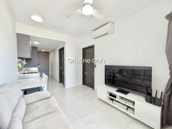 RIVERFRONT RESIDENCES photo 6