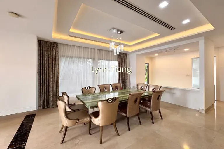 Giant Wide Frontage Semi-D in Serangoon Garden W Basement image 1 of 10