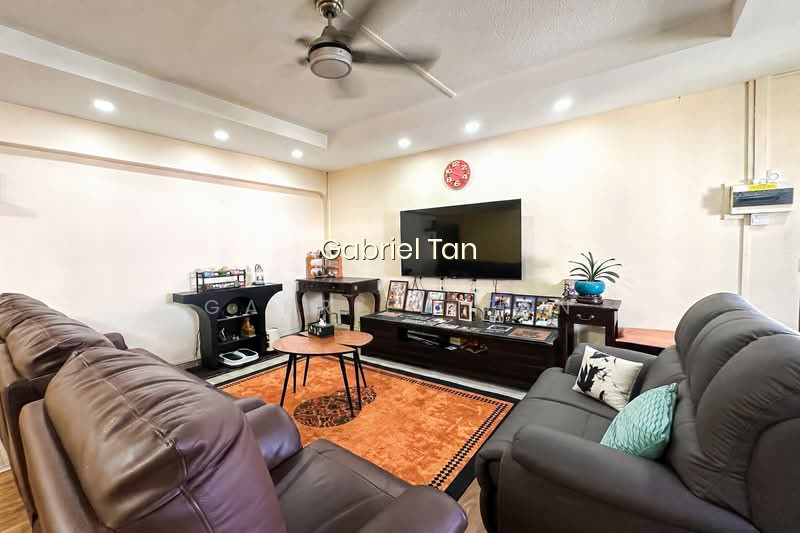 C.H.E.A.P | HIGH FLOOR | 5-ROOM CORNER UNIT | ALMOST PRIVATE LIFT HDB RARE photo 4