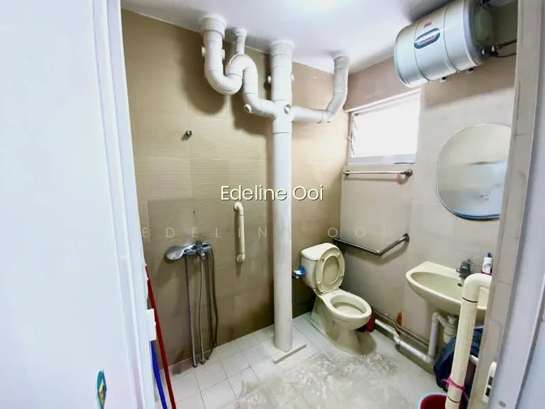 116 Jurong East Street 13 image 1 of 10