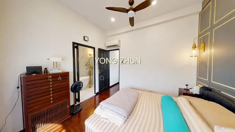 Beautifully Renovated Sembawang Hills Estate Inter Terrace 1KM From Chij St Nic’s image 1 of 8