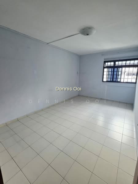 630 YISHUN STREET 61 image 1 of 5
