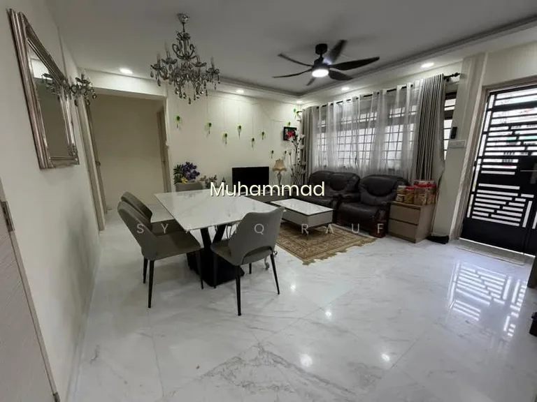 737 Jurong West Street 75 image 1 of 8