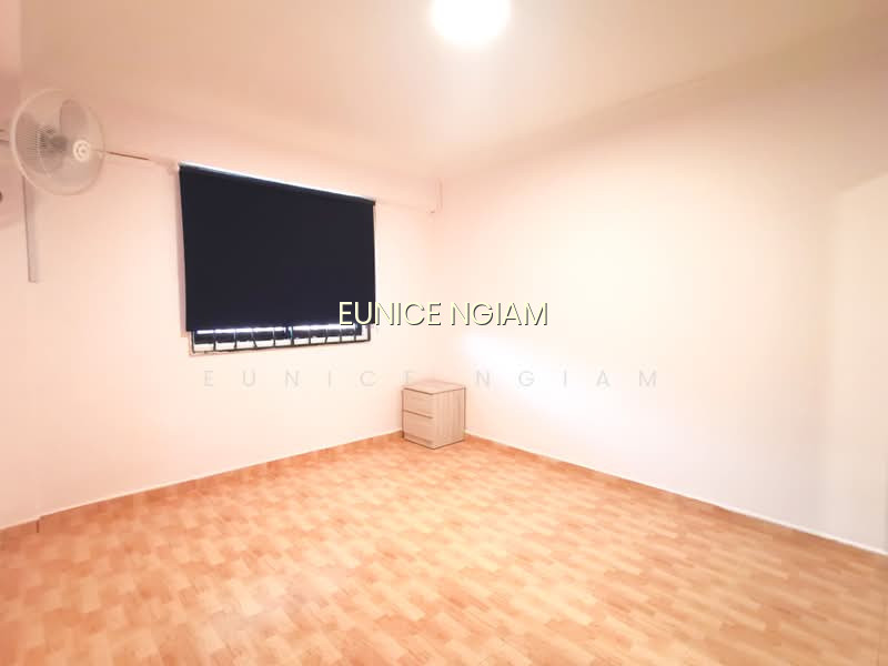 12 TELOK BLANGAH CRESCENT image 1 of 10