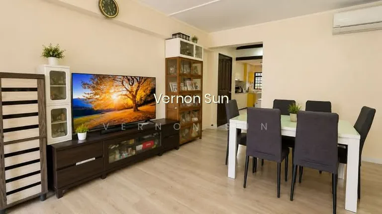 309 Serangoon Avenue 2 image 1 of 10