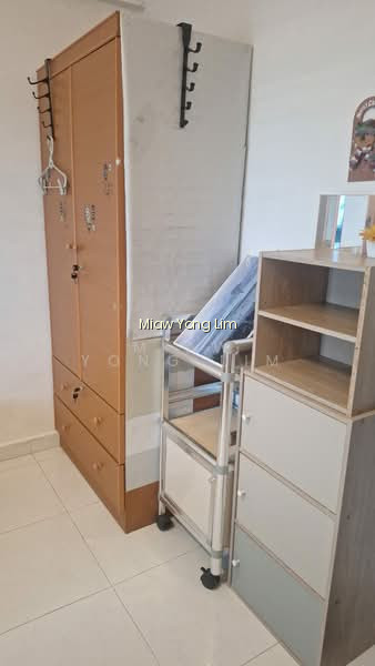 123 HOUGANG AVENUE 1 image 1 of 3