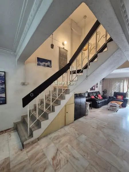 548 Jurong West Street 42 image 1 of 10