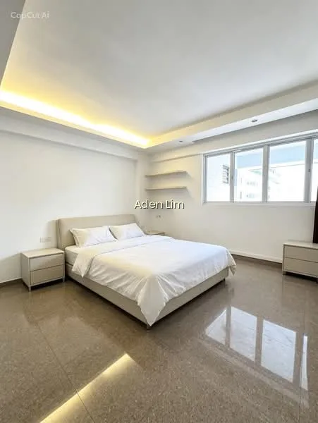 511 Bukit Batok Street 52 image 1 of 8