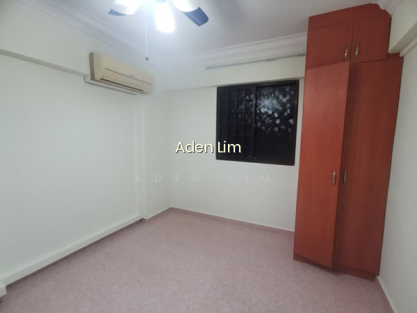 424 Ang Mo Kio Avenue 3 image 1 of 10
