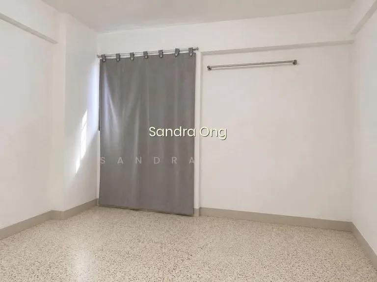 84 Whampoa Drive image 1 of 10