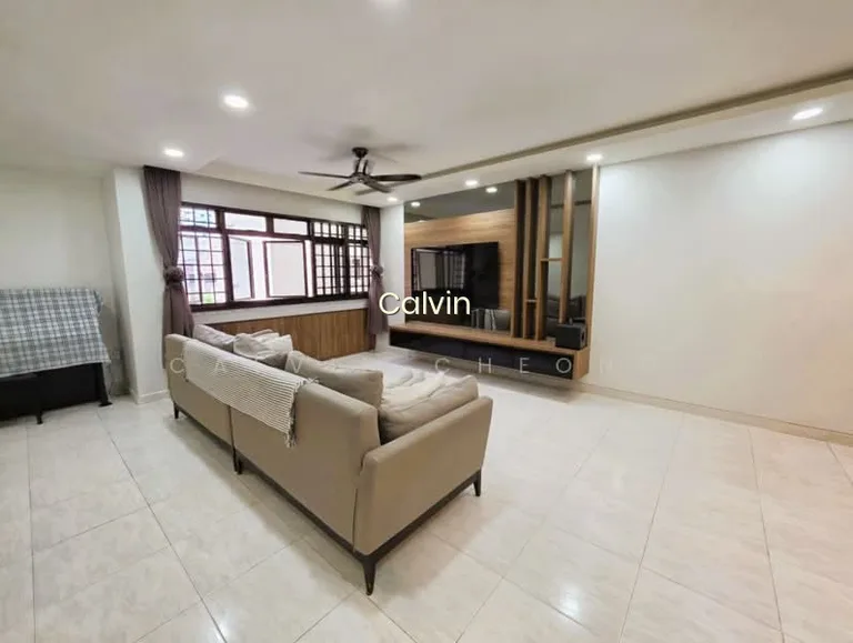258C Compassvale Road image 1 of 10