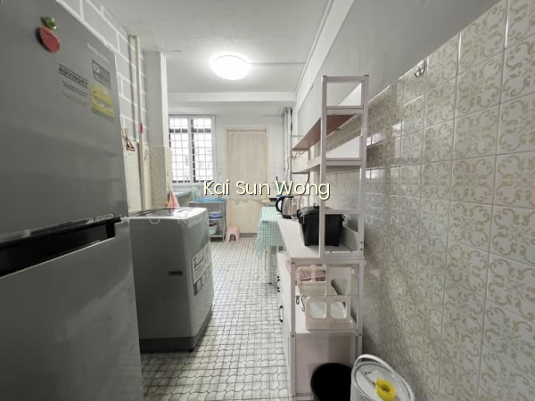 94 Lorong 4 Toa Payoh image 1 of 10