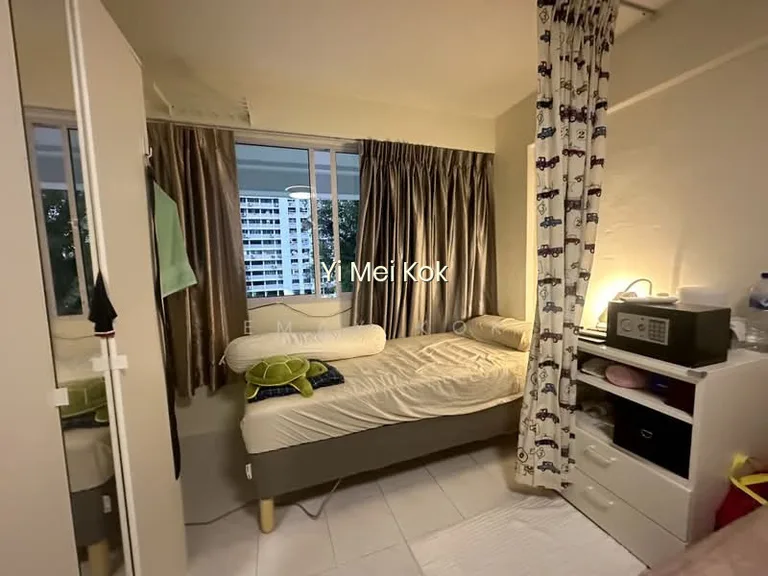 213 Lorong 8 Toa Payoh image 1 of 9