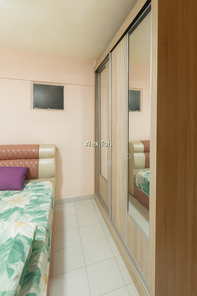 433 YISHUN AVENUE 6 image 1 of 10