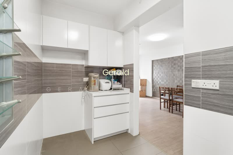 185C WOODLANDS STREET 13 image 1 of 9