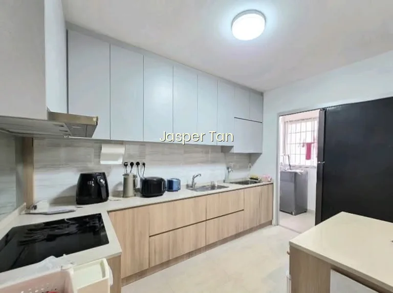 874C Tampines Street 85 image 1 of 8