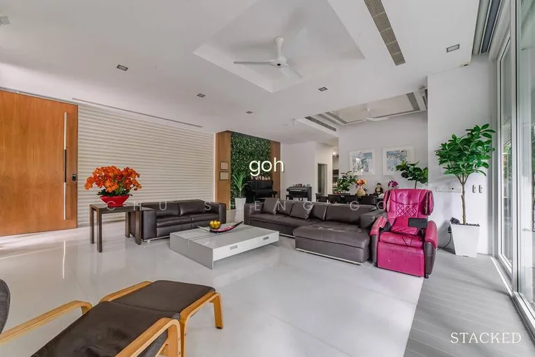 Freehold Corner Terrace in the Heart of Orchard image 1 of 10