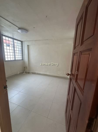 17 Eunos Crescent image 1 of 10