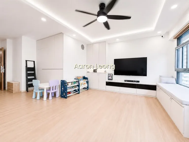 618A Tampines Street 61 image 1 of 10